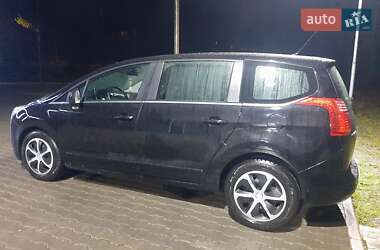 Микровэн Peugeot 5008 2013 в Дрогобыче