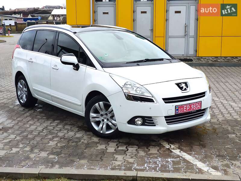 Микровэн Peugeot 5008 2011 в 