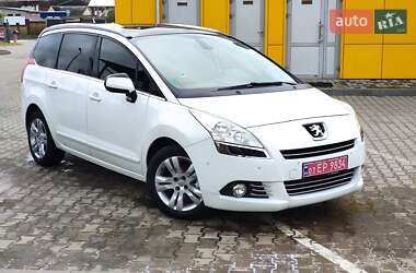 Микровэн Peugeot 5008 2011 в 