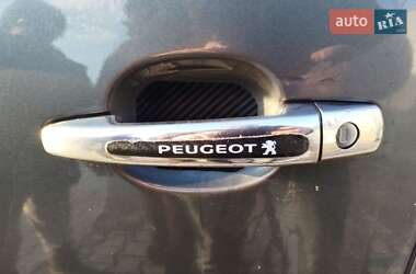 Микровэн Peugeot 5008 2012 в Житомире