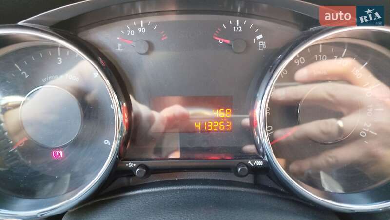Микровэн Peugeot 5008 2012 в Житомире