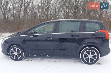 Мікровен Peugeot 5008 2013 в Дрогобичі