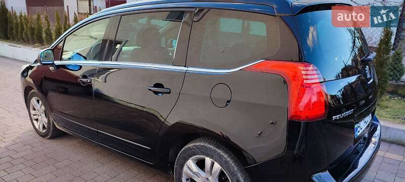 Мікровен Peugeot 5008 2010 в Львові