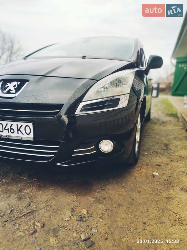 Мікровен Peugeot 5008 2011 в Вінниці