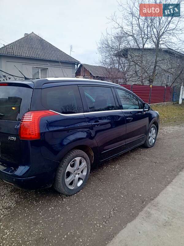 Мікровен Peugeot 5008 2011 в Тернополі фото 15 Мікровен Peugeot 5008 2011 в Тернополі
