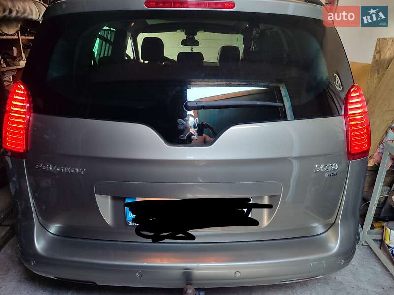 Микровэн Peugeot 5008 2012 в Киеве фото 6 Микровэн Peugeot 5008 2012 в Киеве