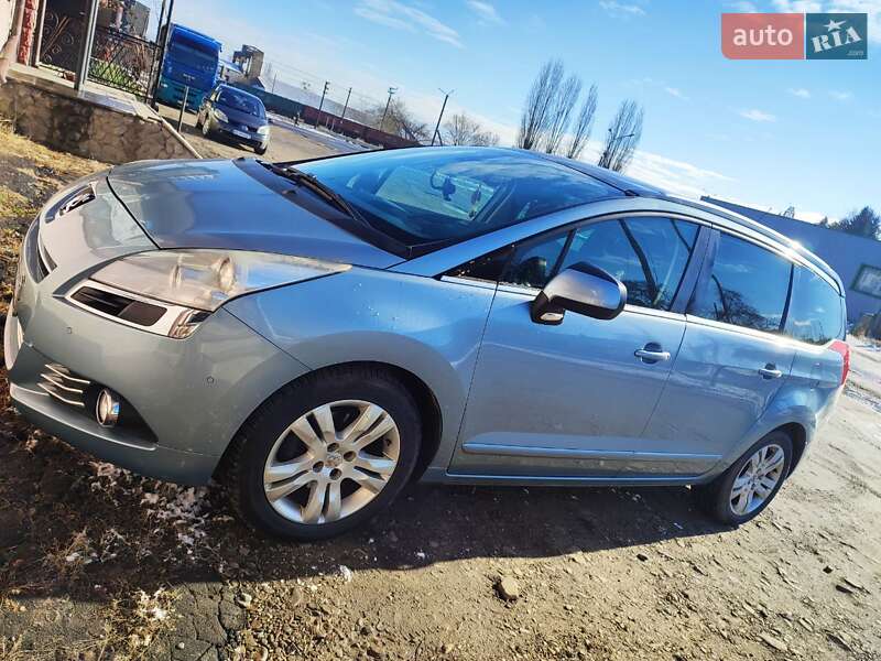 Мікровен Peugeot 5008 2010 в Луцьку