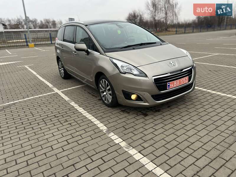 Микровэн Peugeot 5008 2014 в 