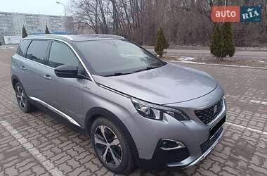 Внедорожник / Кроссовер Peugeot 5008 2018 в Киеве