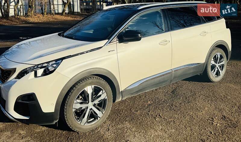 Позашляховик / Кросовер Peugeot 5008 2018 в Винниках