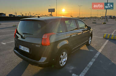 Микровэн Peugeot 5008 2010 в Львове