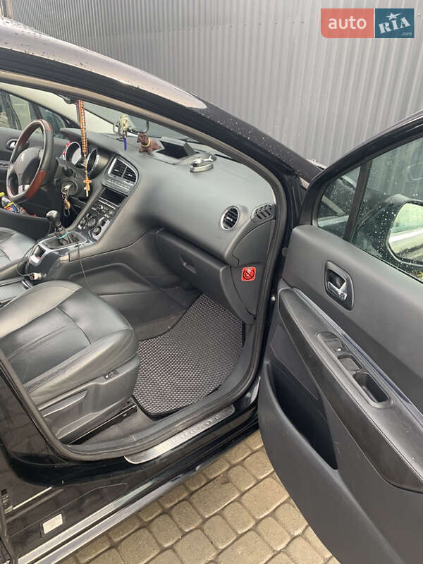 Микровэн Peugeot 5008 2009 в Винниках