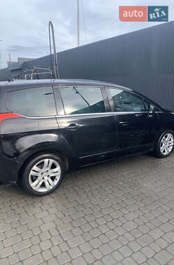 Микровэн Peugeot 5008 2009 в 