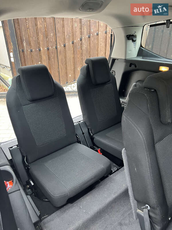 Мікровен Peugeot 5008 2010 в Вінниці