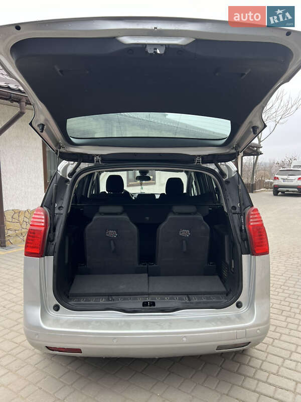 Мікровен Peugeot 5008 2010 в Вінниці