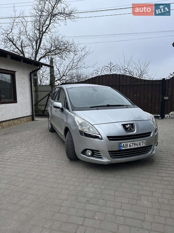 Мікровен Peugeot 5008 2010 в Вінниці