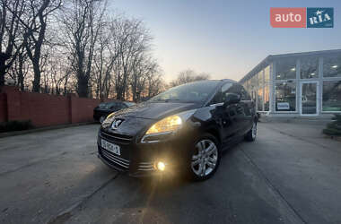 Микровэн Peugeot 5008 2011 в Измаиле