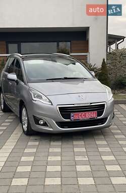 Микровэн Peugeot 5008 2016 в Стрые