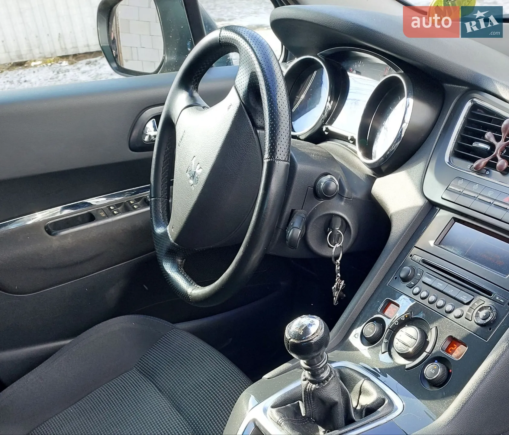 2011 Peugeot 5008 - мініатюра 11