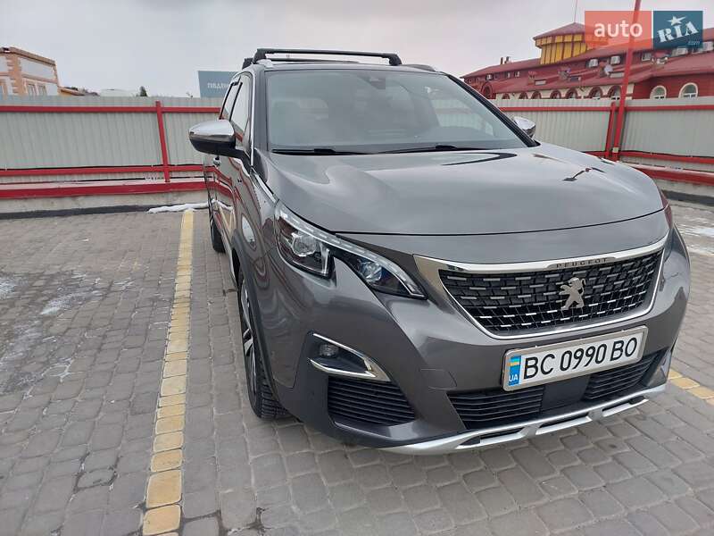 Позашляховик / Кросовер Peugeot 5008 2017 в Львові