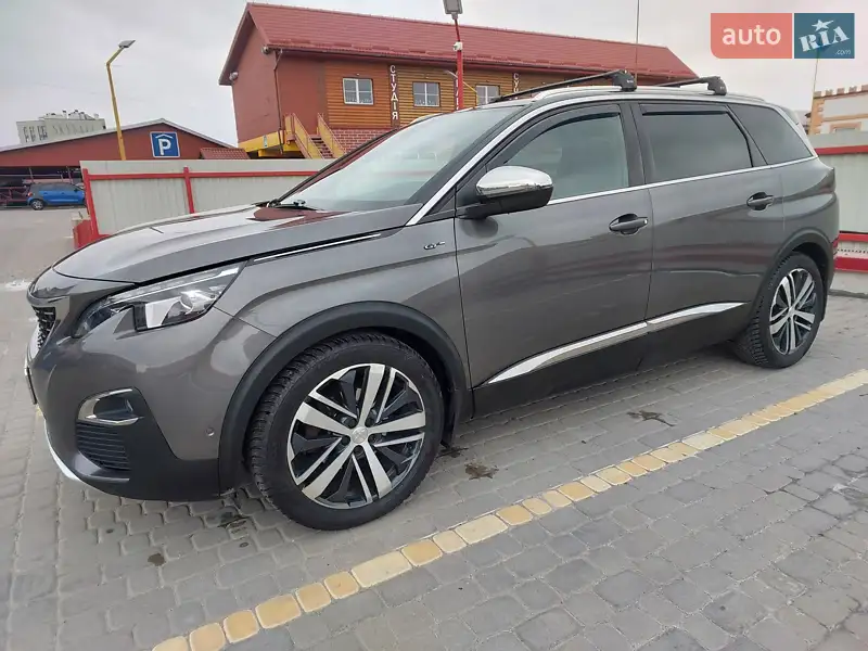 Peugeot 5008 2017
