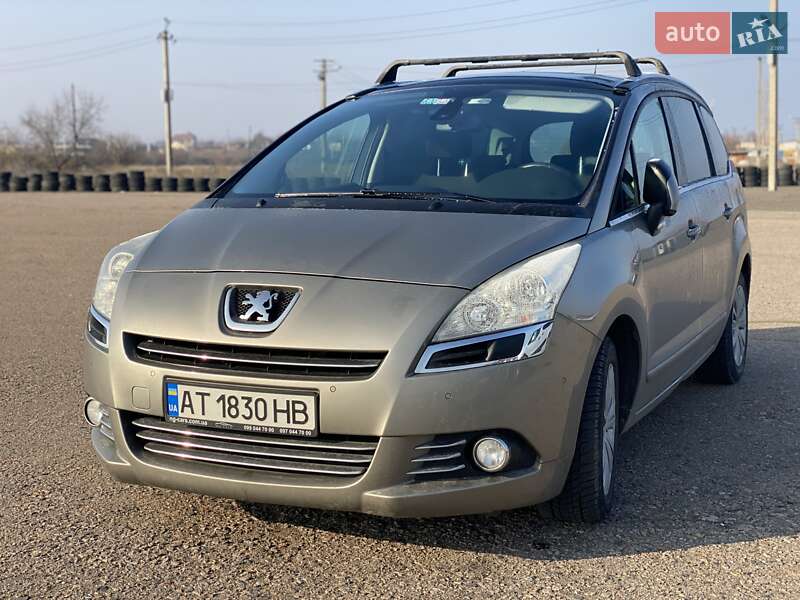 Микровэн Peugeot 5008 2011 в Одессе