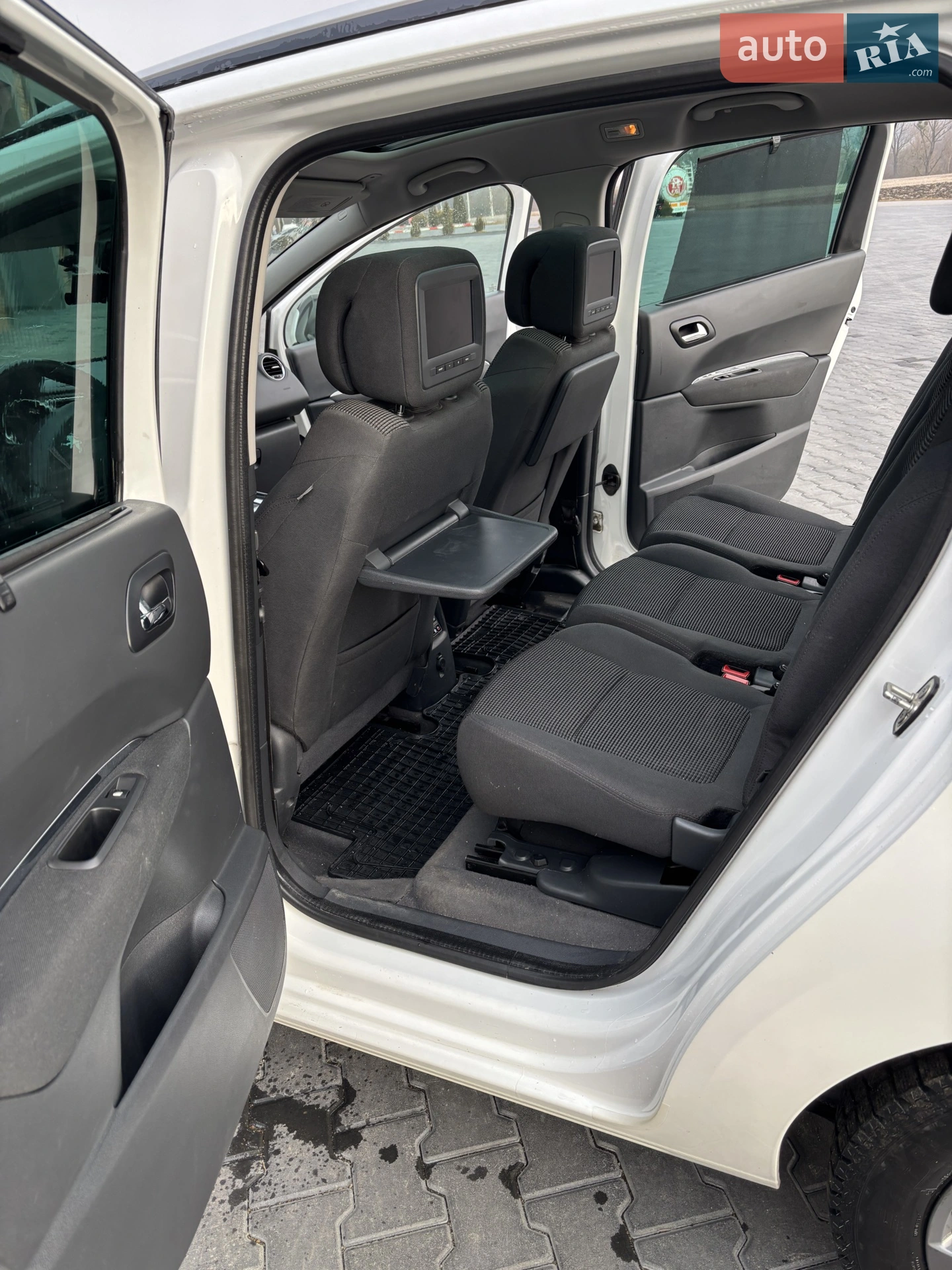 2012 Peugeot 5008 - мініатюра 12