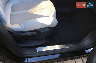 Позашляховик / Кросовер Peugeot 5008 2018 в Бродах