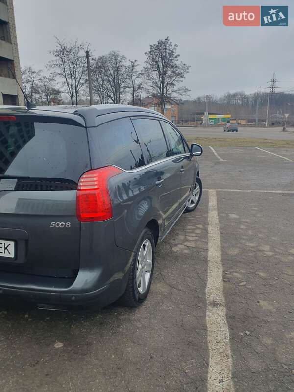 Микровэн Peugeot 5008 2010 в Тернополе