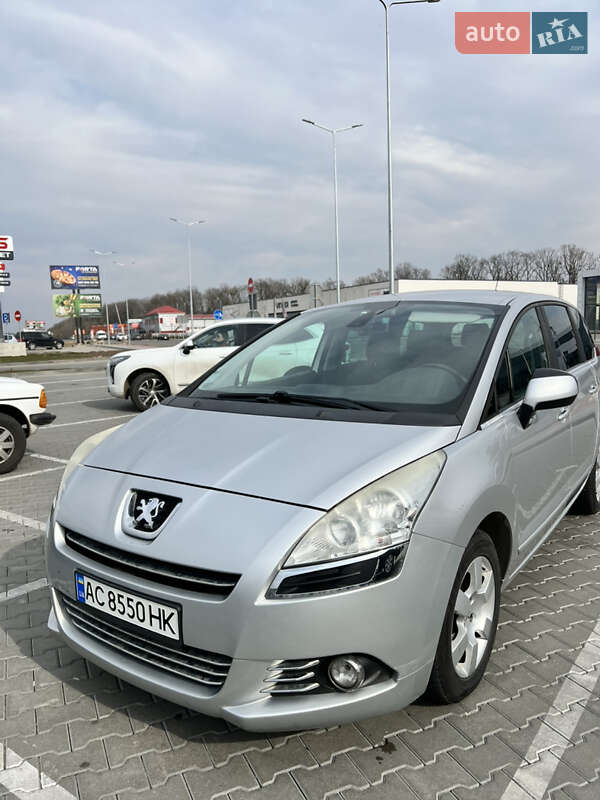 Мікровен Peugeot 5008 2012 в Луцьку