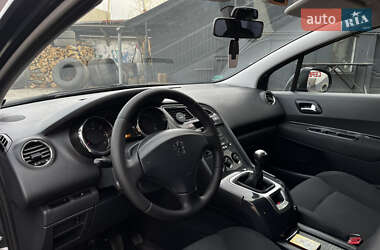 Мікровен Peugeot 5008 2010 в 