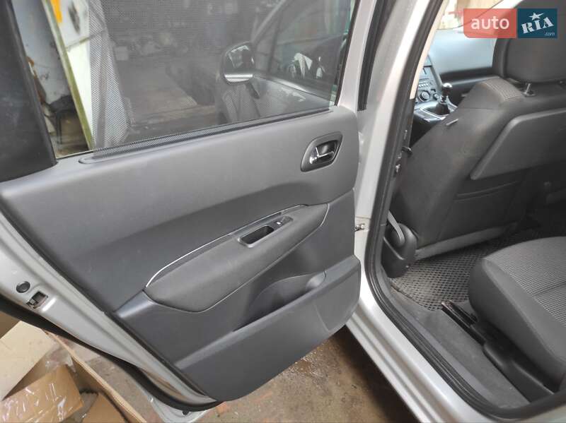 Мікровен Peugeot 5008 2010 в Ізяславі фото 8 Мікровен Peugeot 5008 2010 в Ізяславі