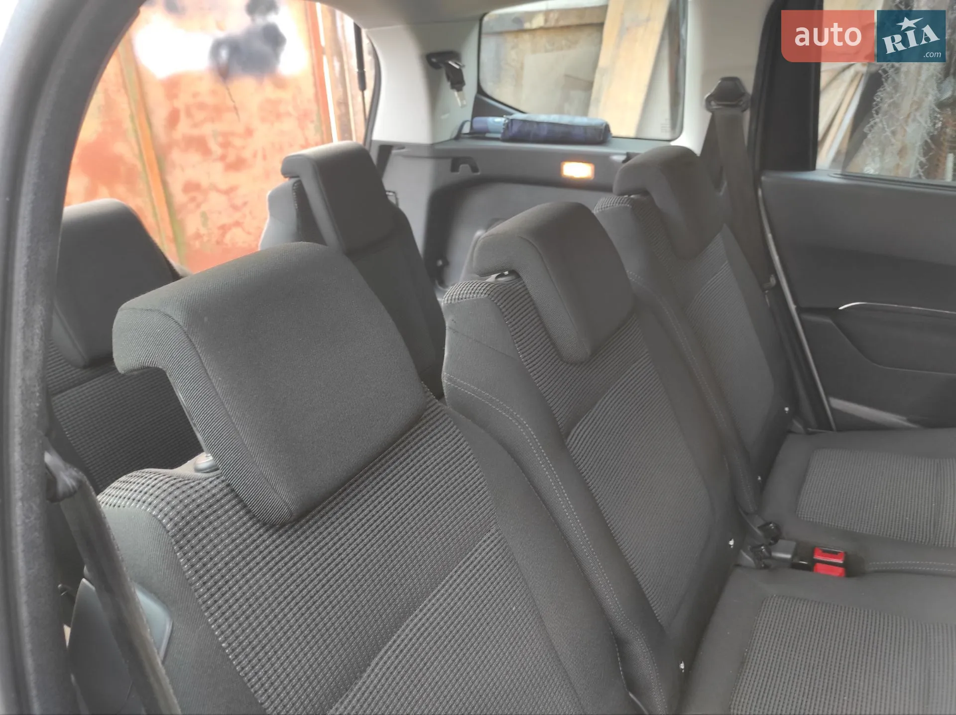 2010 Peugeot 5008 - мініатюра 15