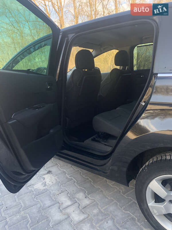 Микровэн Peugeot 5008 2012 в Тернополе