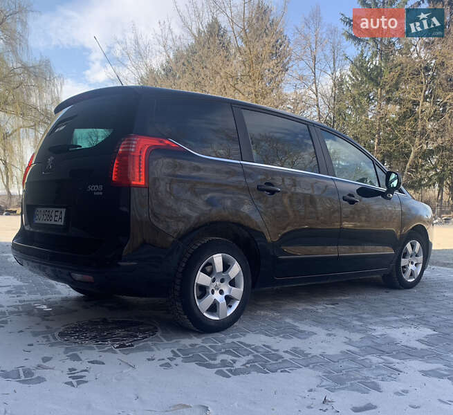 Микровэн Peugeot 5008 2012 в Тернополе