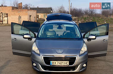 Микровэн Peugeot 5008 2015 в 