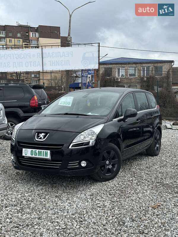 Микровэн Peugeot 5008 2010 в 