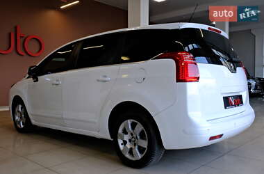 Микровэн Peugeot 5008 2015 в 