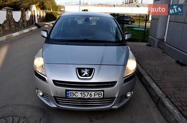 Мікровен Peugeot 5008 2011 в 