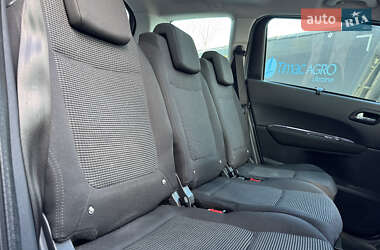Микровэн Peugeot 5008 2010 в 