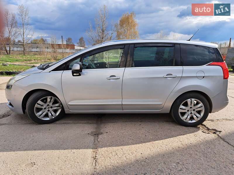 Мікровен Peugeot 5008 2009 в Чугуєві