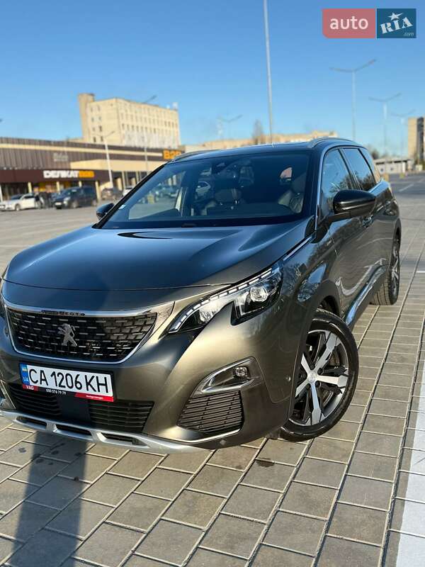 Позашляховик / Кросовер Peugeot 5008 2018 в Черкасах