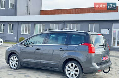 Мікровен Peugeot 5008 2011 в 