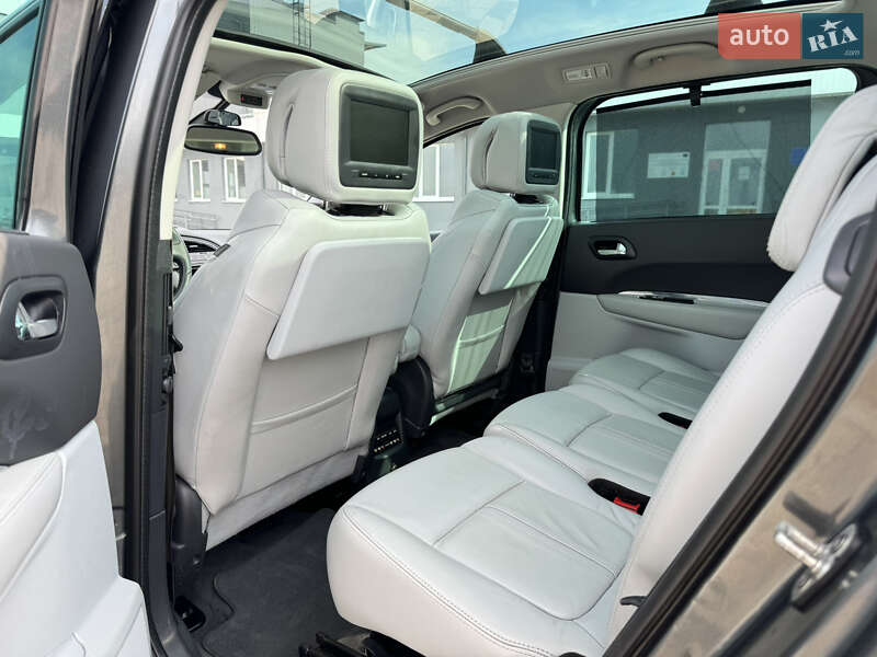 Микровэн Peugeot 5008 2011 в Ковеле