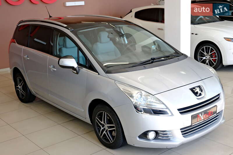 Мікровен Peugeot 5008 2011 в Одесі