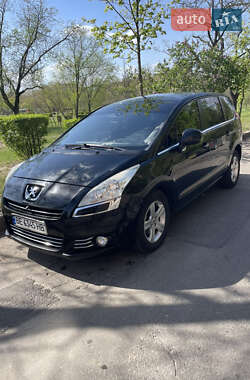 Микровэн Peugeot 5008 2010 в 