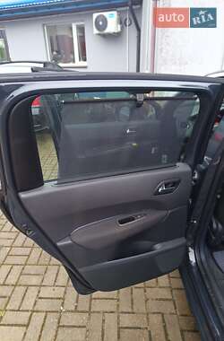 Микровэн Peugeot 5008 2009 в 