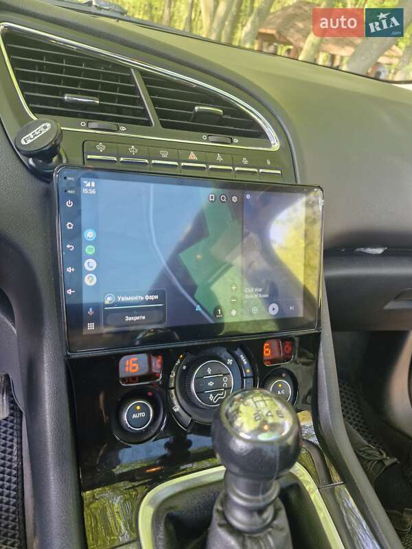 Микровэн Peugeot 5008 2010 в Рогатине