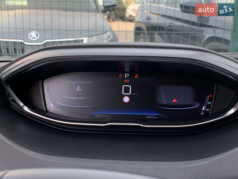Внедорожник / Кроссовер Peugeot 5008 2019 в Бердичеве