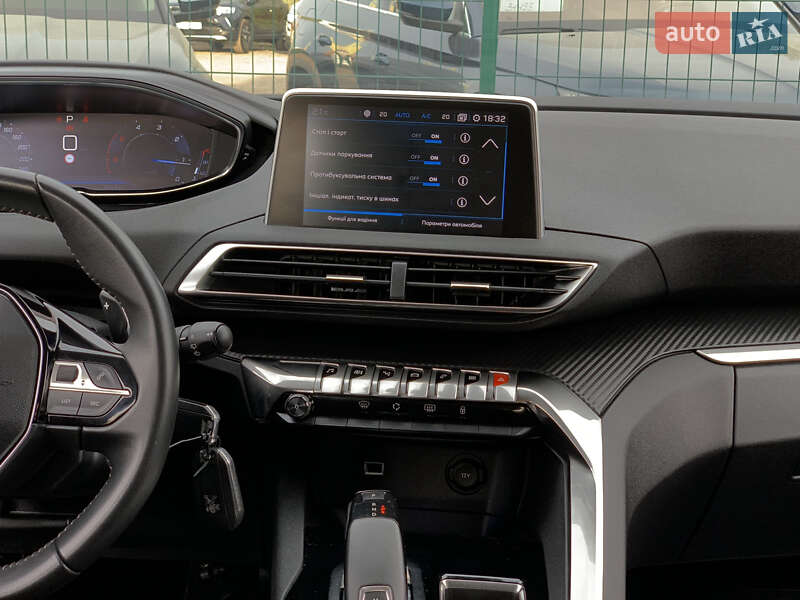 Внедорожник / Кроссовер Peugeot 5008 2019 в Бердичеве